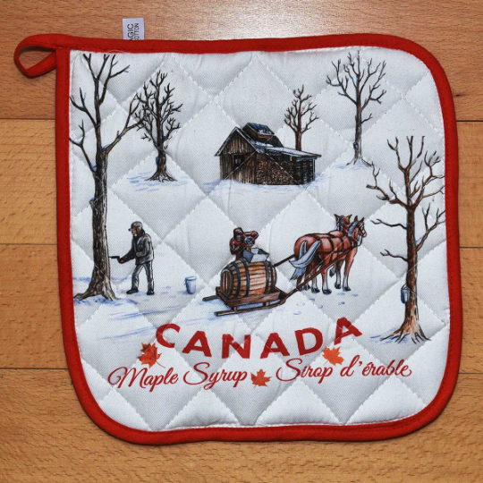 Canada Gift Maple Syrup Pothlder 1